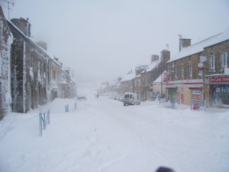Le bourg de Rauville-la-bigot